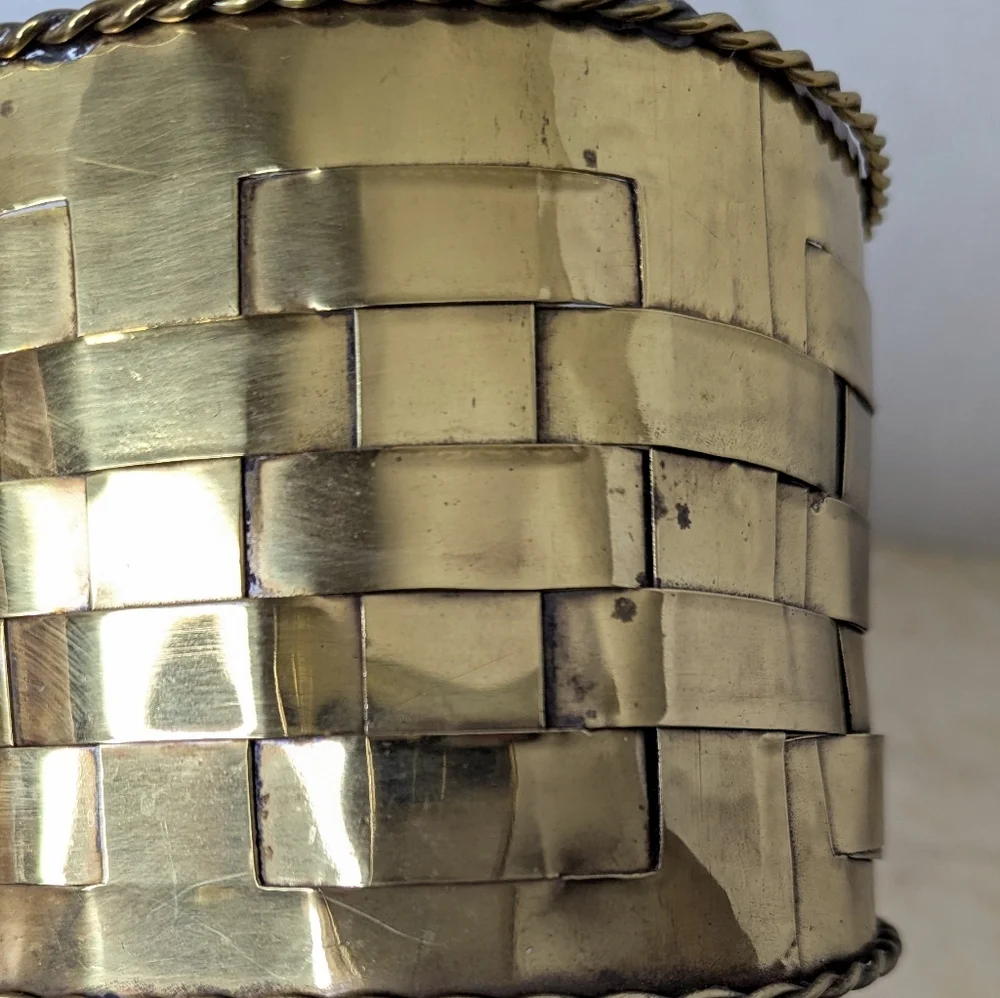 Vintage Brass Woven Shiny Oval Decorative Basket With Movable Handle Cottagecore